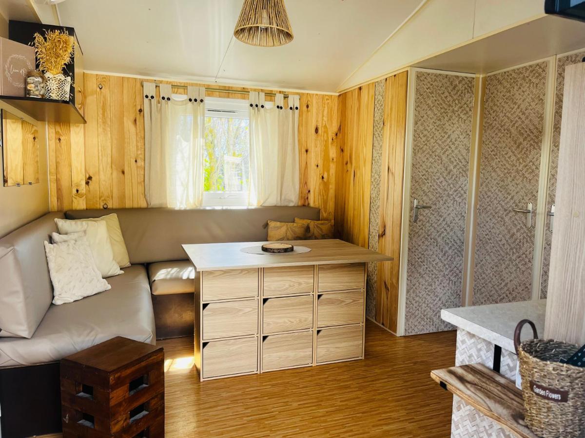 Mobil-Home Cosy Clim&Tv-3 Chambres ヴィック・ラ・ガルディオル エクステリア 写真